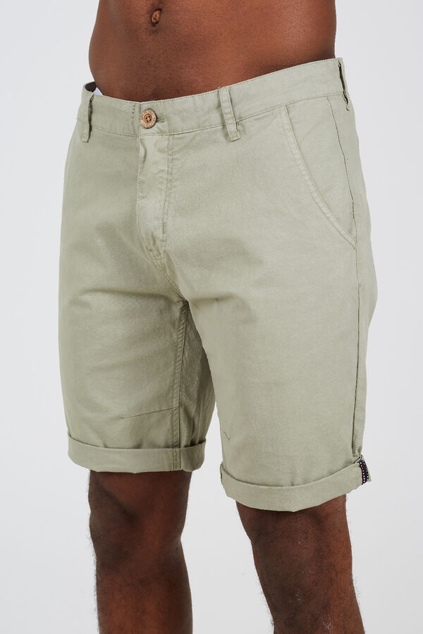 Brave Soul Short b&aacute;sico con cinco bolsillos kaki