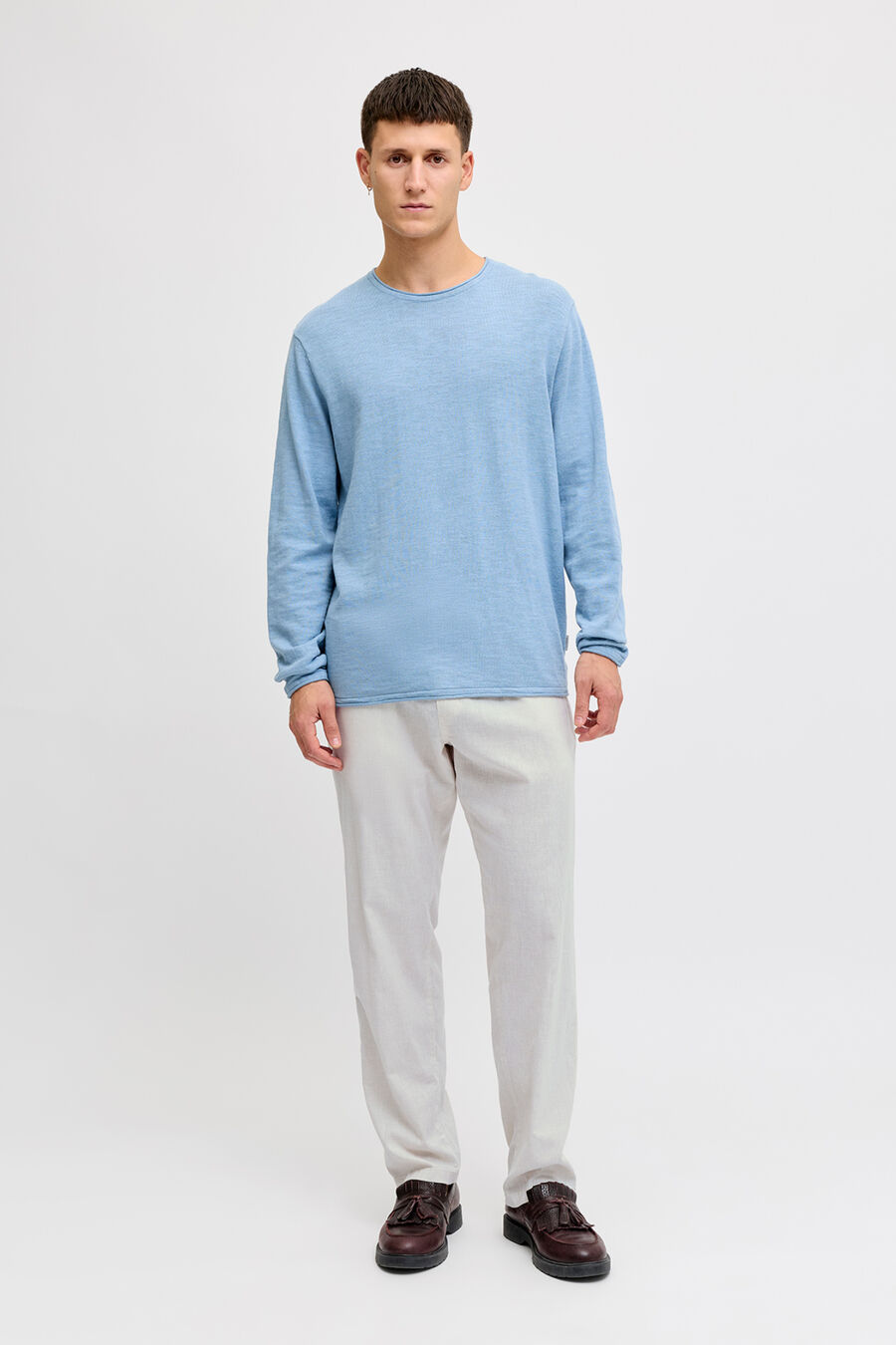 Pantalón jogger regular fit lino