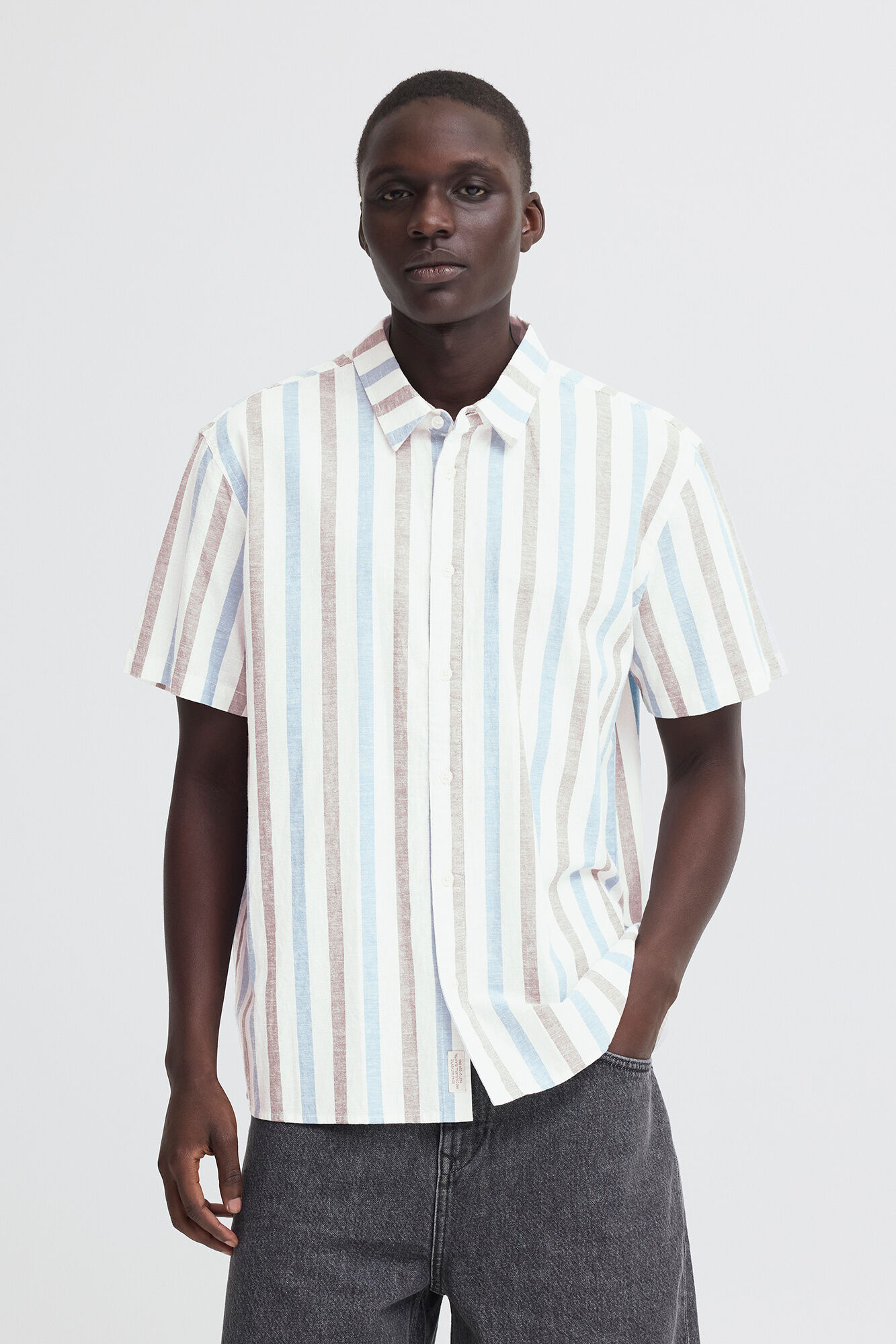 Blend Camisa de manga curta &agrave;s riscas