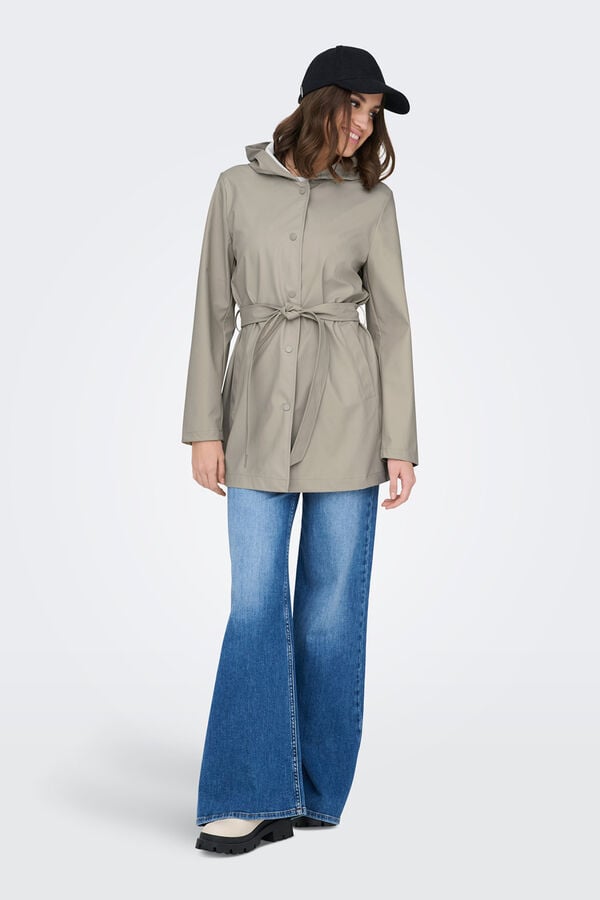 Only Chubasquero con capucha beige