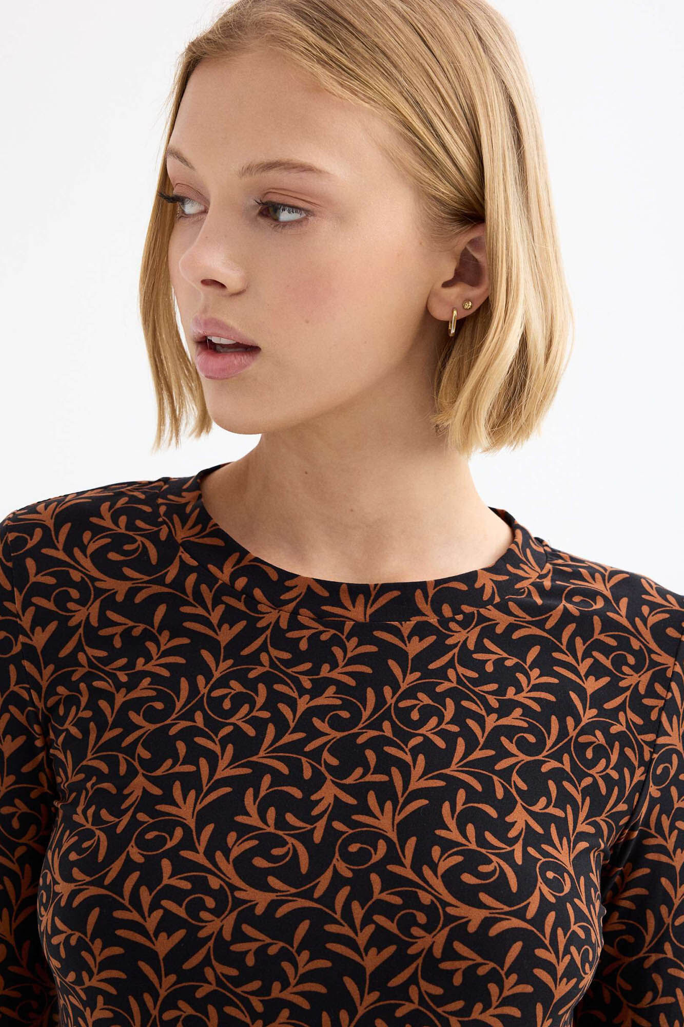 Inside Lang&auml;rmelig Kleid​ 