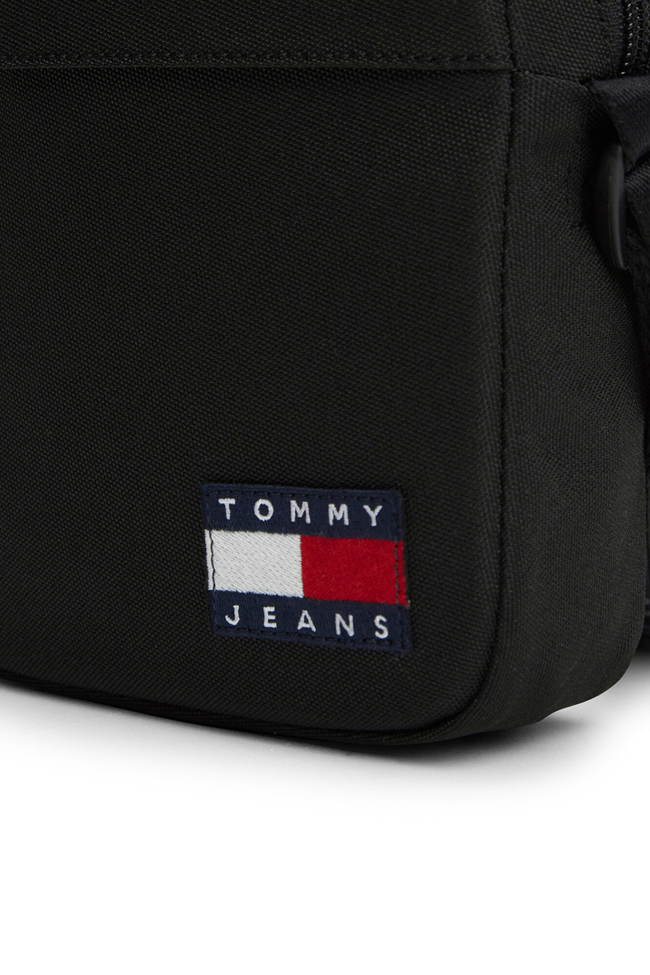 Tommy Jeans Bolsa de ombro retangular Tommy Jeans na cor c&aacute;qui