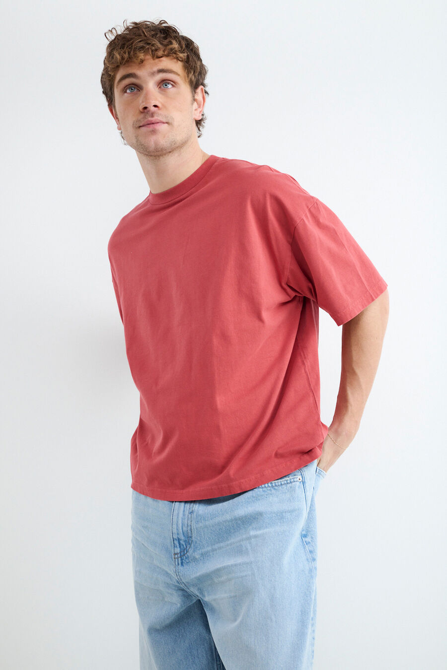 Camiseta boxy manga corta