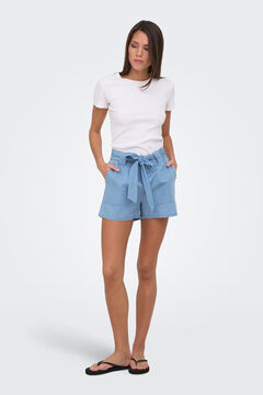 Only Shorts con cintur&oacute;n