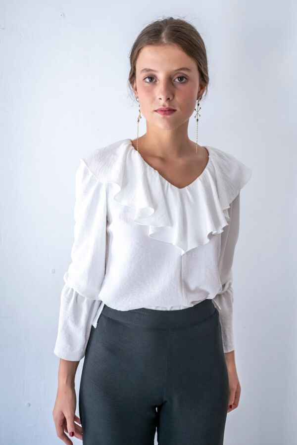 Cul Sac V-neck ruffle shirt white
