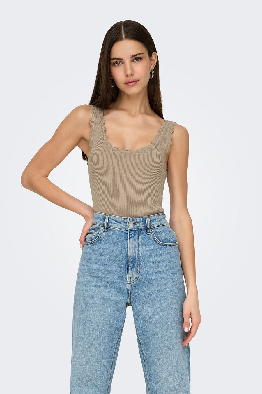 Camiseta tirantes punto