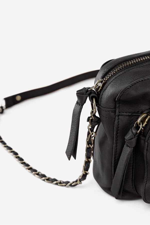 Pieces Crossbody bag in 100% leather black