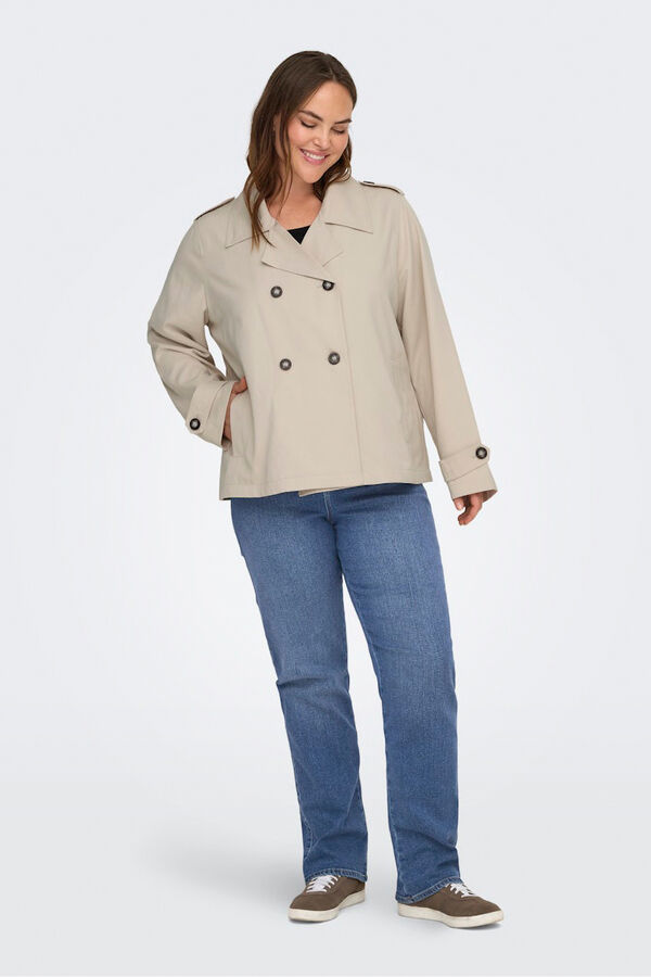 Only Carmakoma Gabardina corta talla grande beige