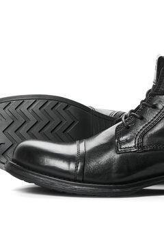 Springfield Leather track sole boot black