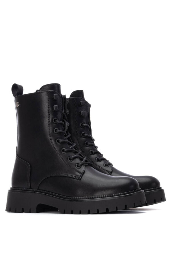 XTI Bota de amarrar preto