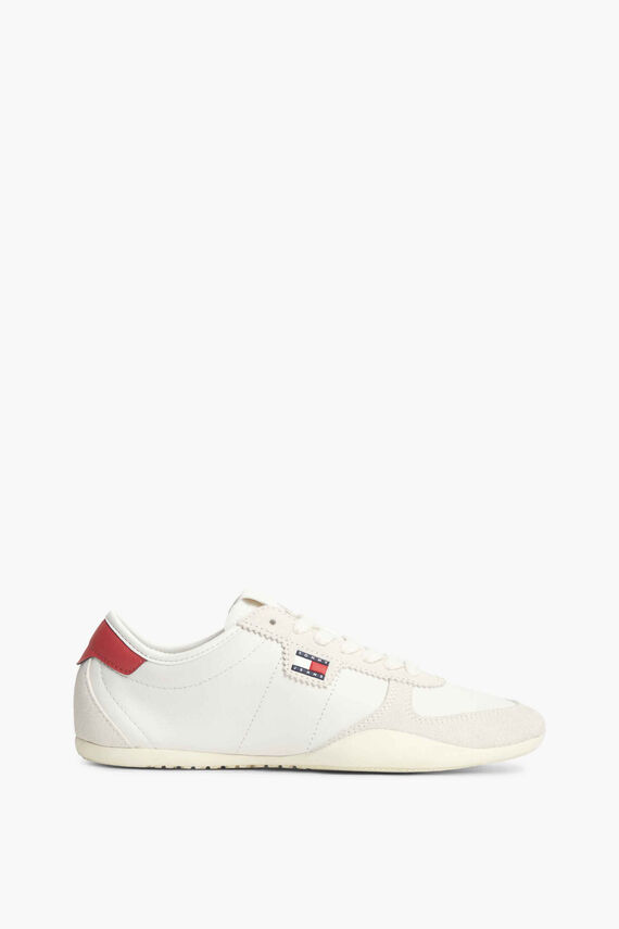 Zapatillas con bandera