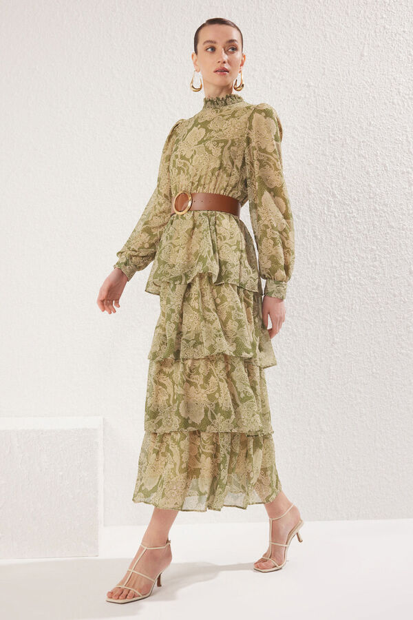 Trendyol Vestido largo volantes verde