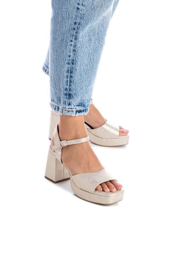 XTI Women's suede sandal  brown