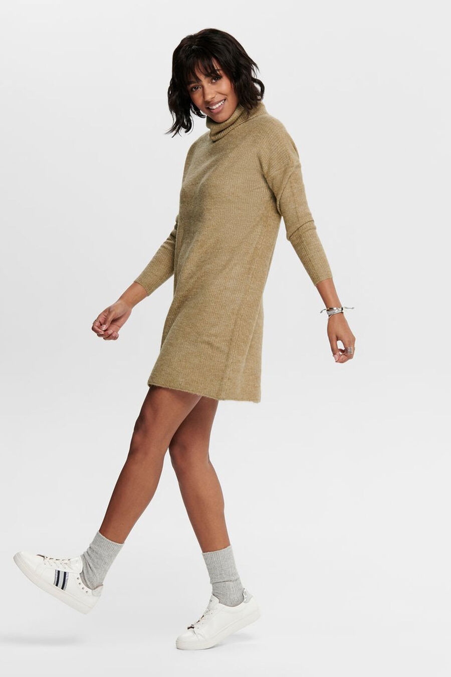 Vestido corto de punto