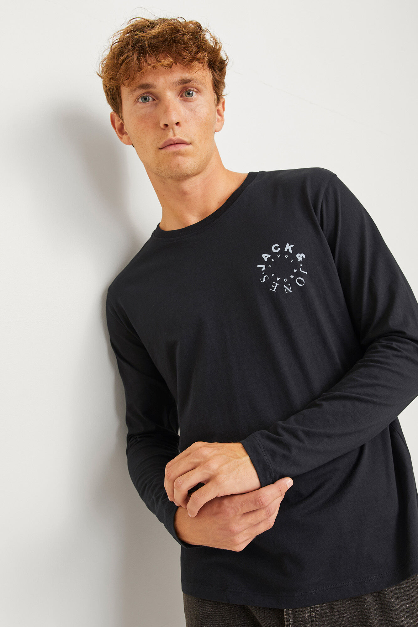 regular fit long sleeves t-shirt
