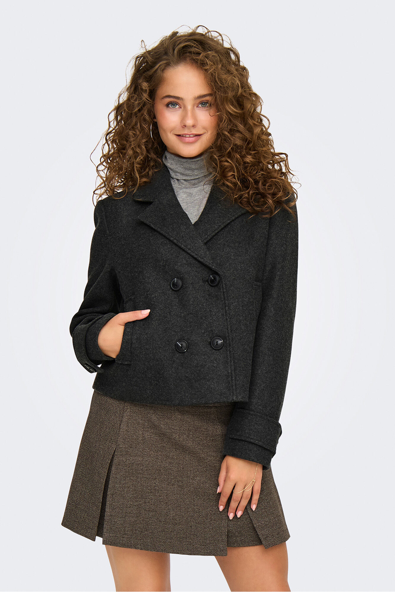 Only Abrigo corto de pa&ntilde;o