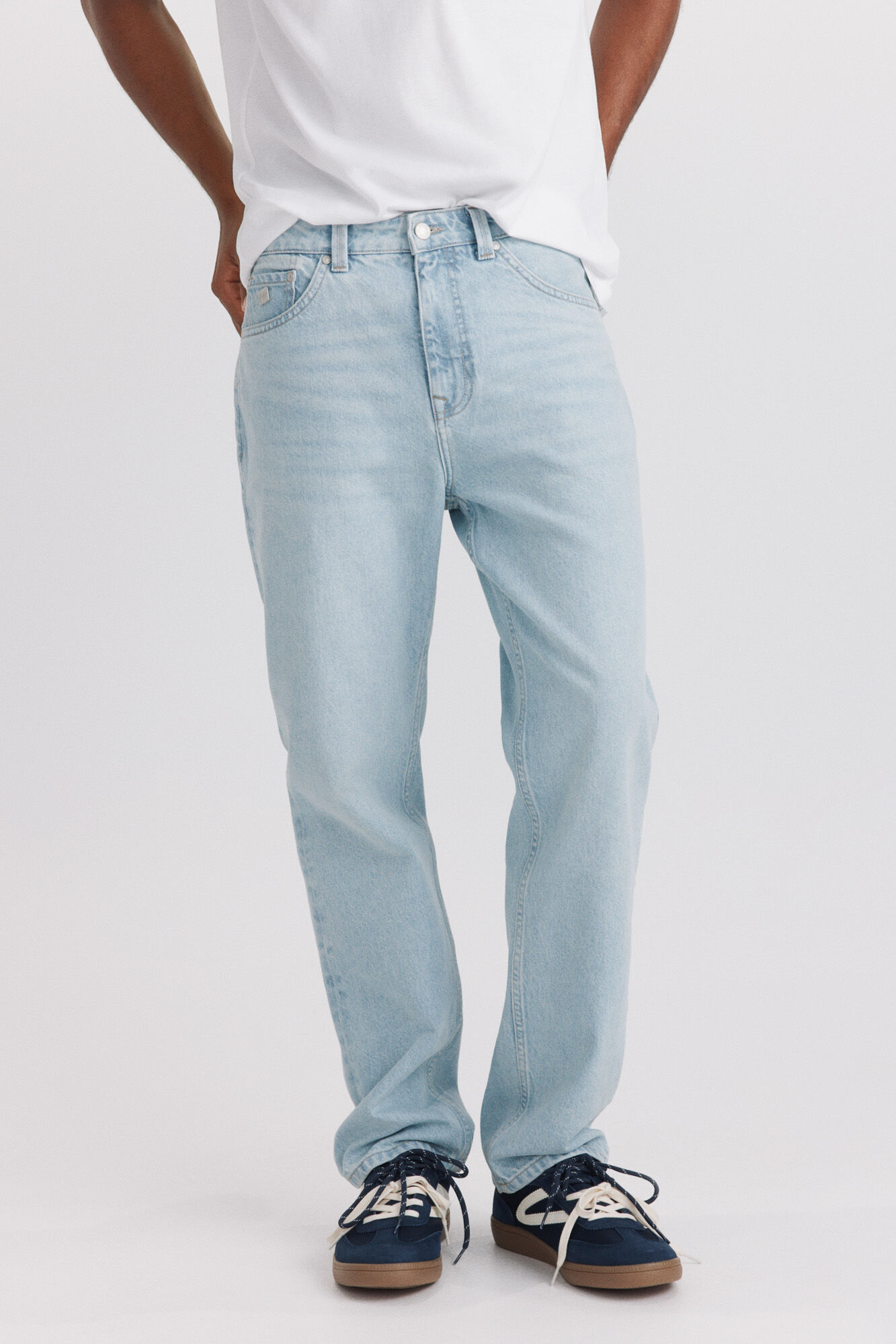 Springfield Light wash straight fit jeans