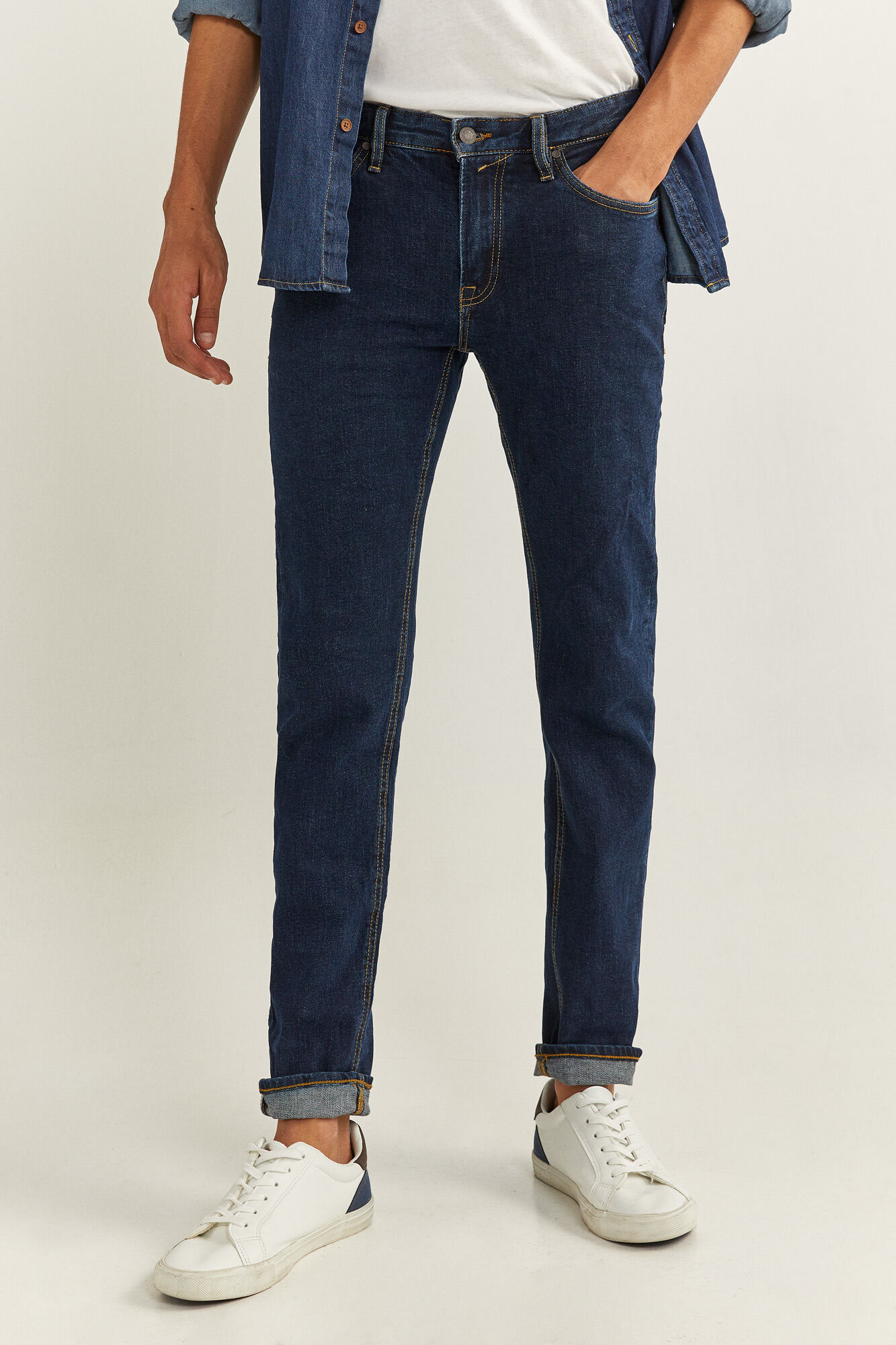 springfield jeans price