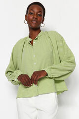 Trendyol Blusa abotonada verde