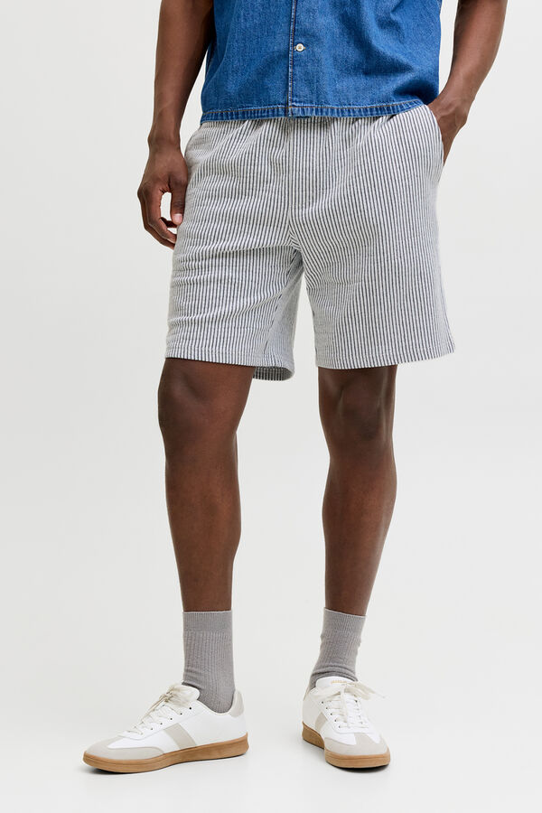 Jack & Jones Relaxed fleece Bermuda shorts white