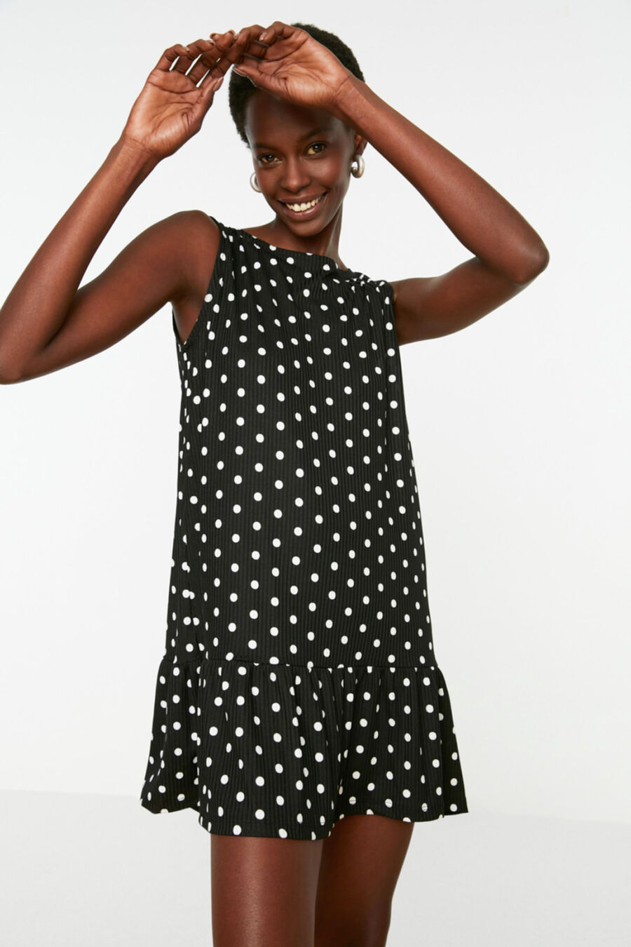 Vestido mini lunares