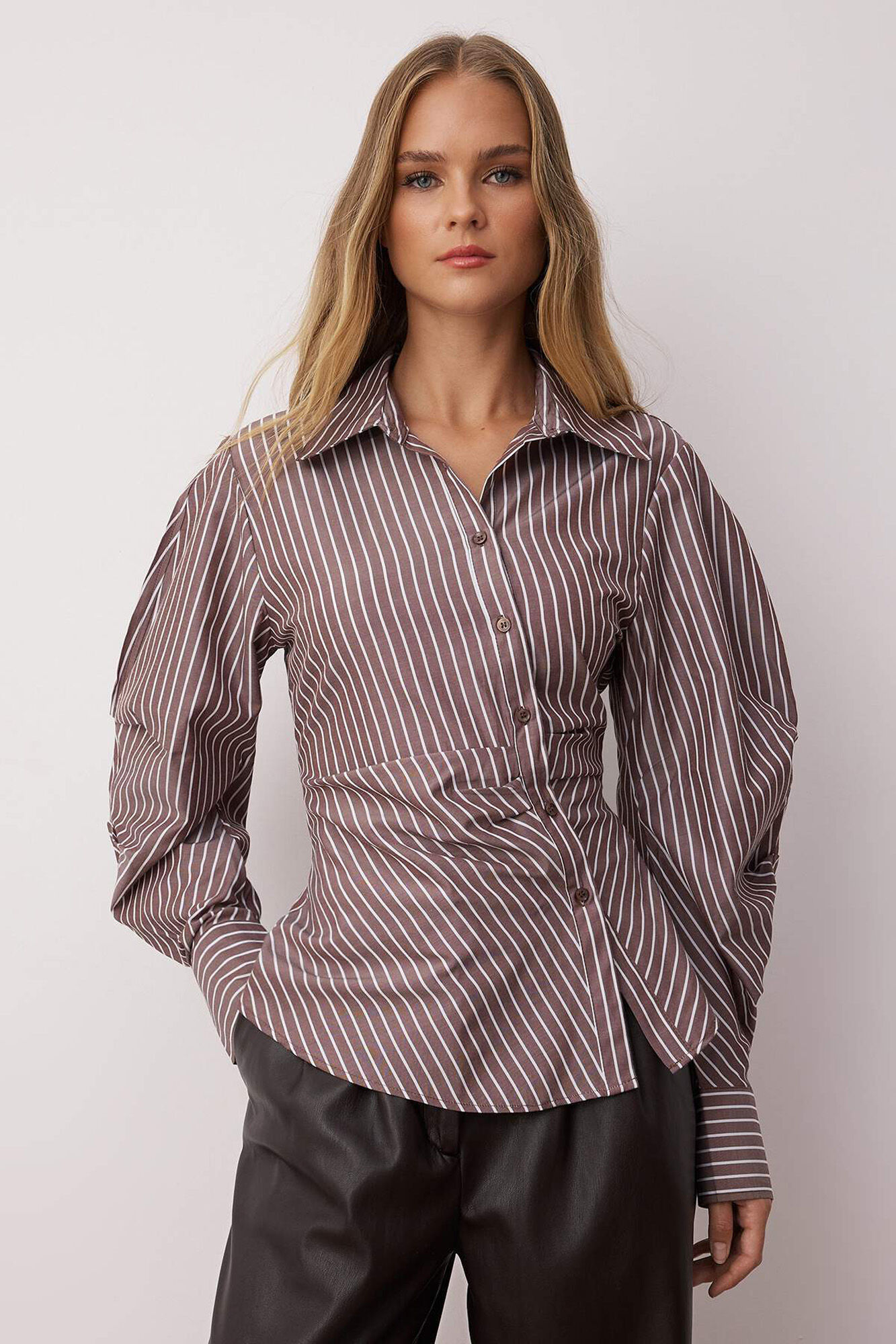 Trendyol Camisa de manga larga con botones