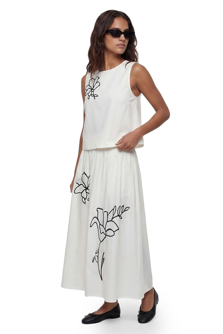 Falda midi acampanada