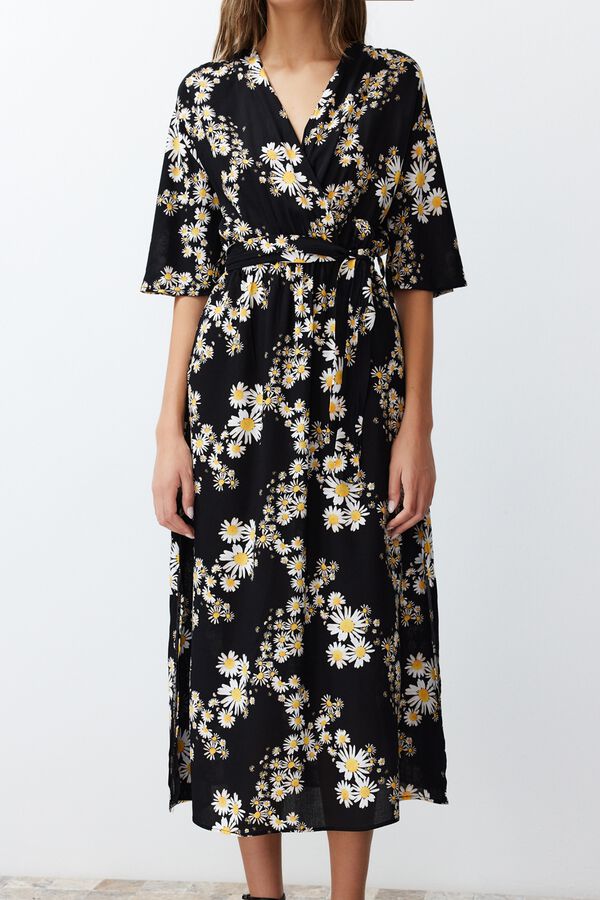 Trendyol Vestido midi estampado negro