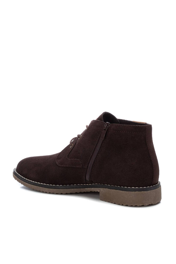 Springfield Men's casual split-leather ankle boots by the brand Xti.  barna
