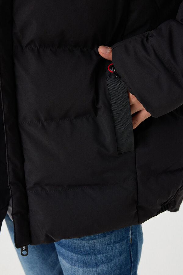 Inside Parka Con Capucha negro