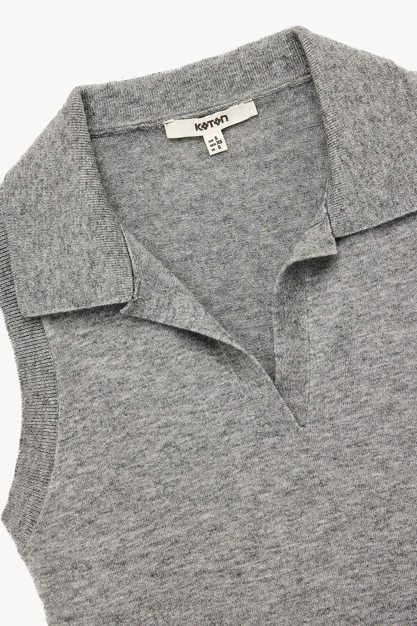 Koton Chaleco de corte est&aacute;ndar con cuello polo