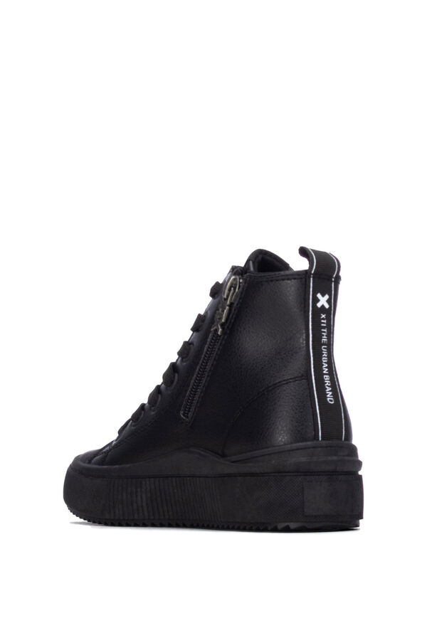 XTI Faux leather ankle boot with zip fastening black