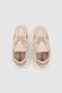 Inside Trainers