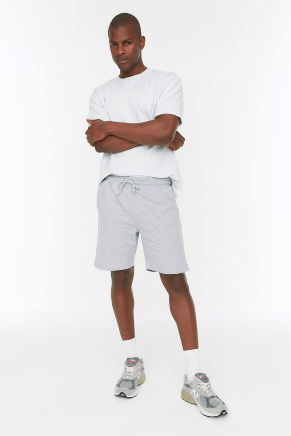 Trendyol Jogger Bermuda shorts grey