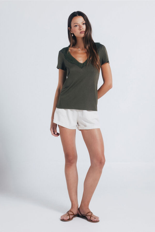 Springfield Crochet neckline T-shirt beige