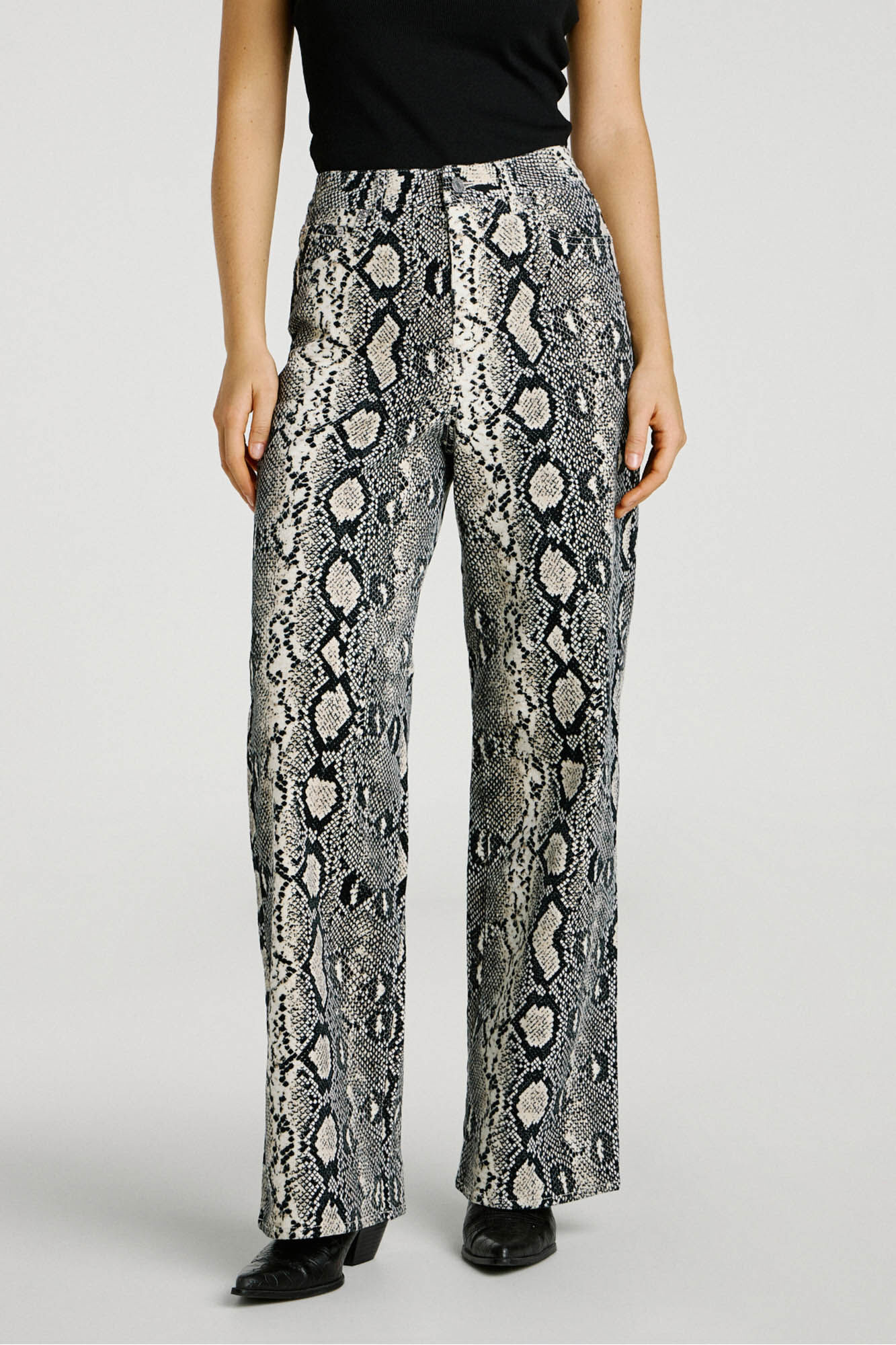 Jack & Jones Pantal&oacute;n loose fit corderoy