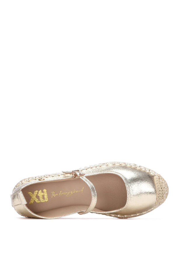 XTI Bailarina Alpargata Acabado Metalizado amarillo