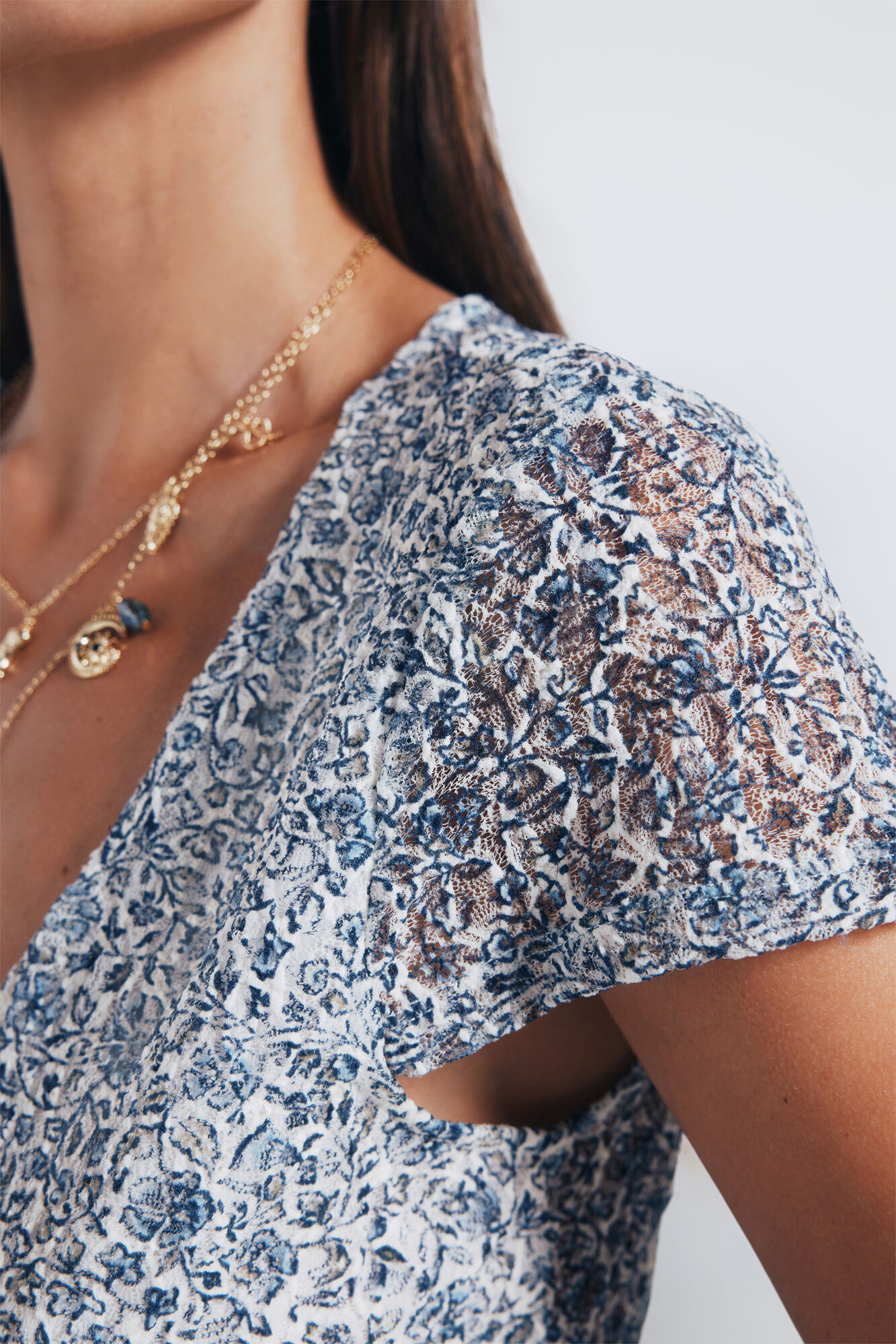 Springfield Majica sa plavim cvetićima