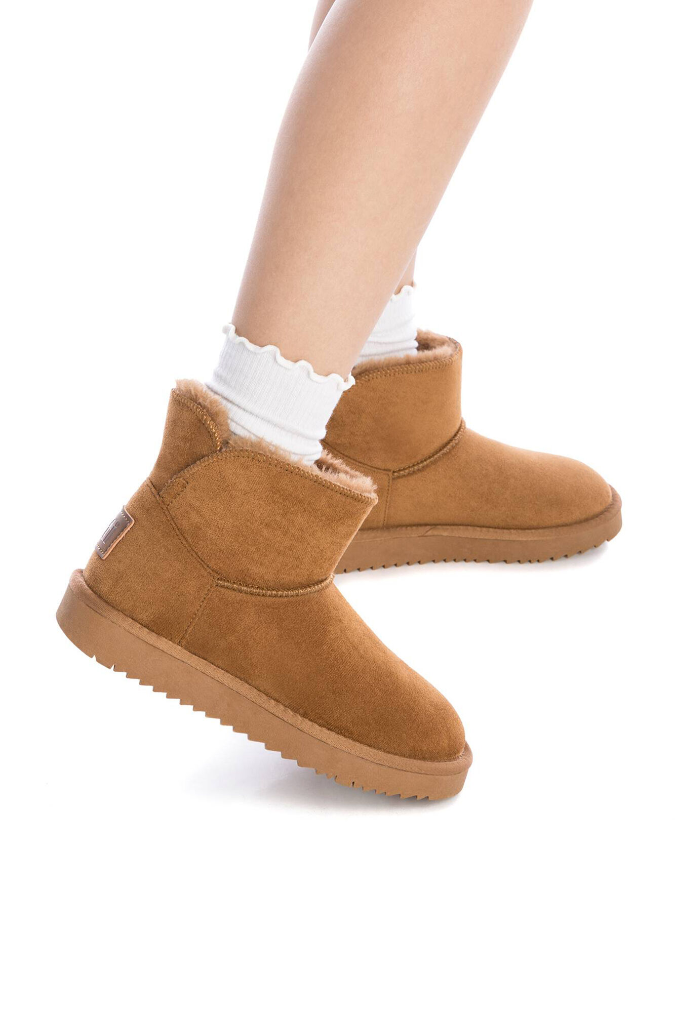 XTI Bota estilo australiano