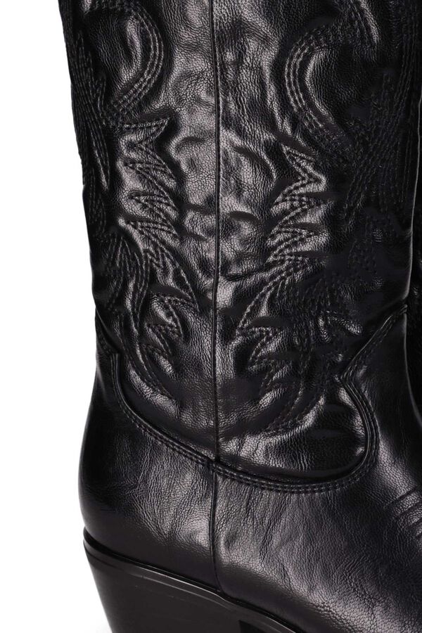 Chika 10 Cowboy boots with decorative embroidery black