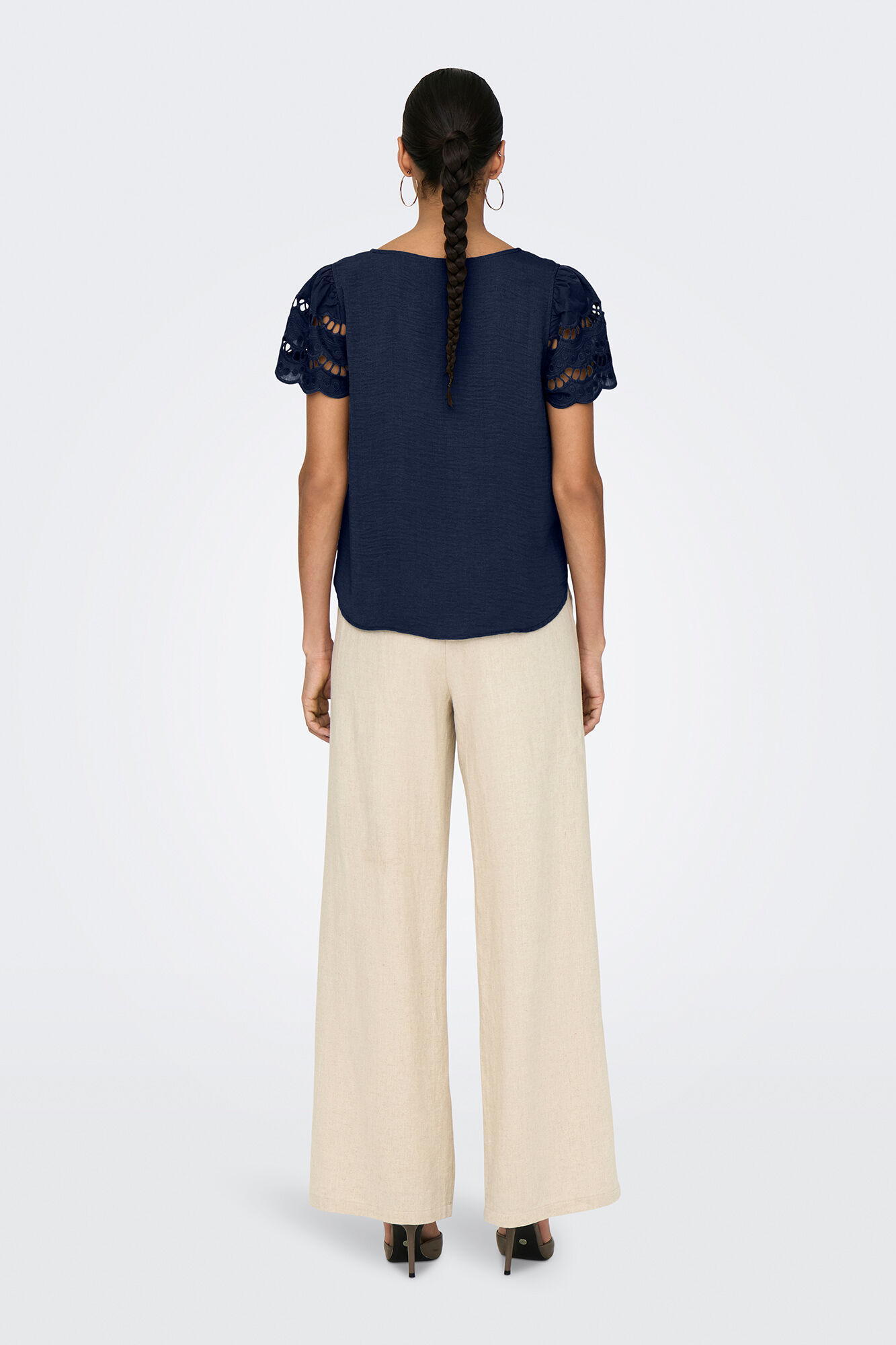 JDY Camiseta manga corta encaje