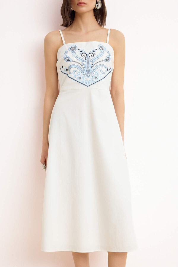 Trendyol Vestido midi tirantes bordado marfil