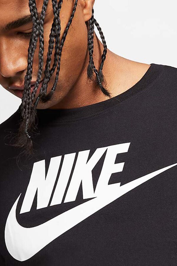 Springfield Camiseta Nike Sportswear negro
