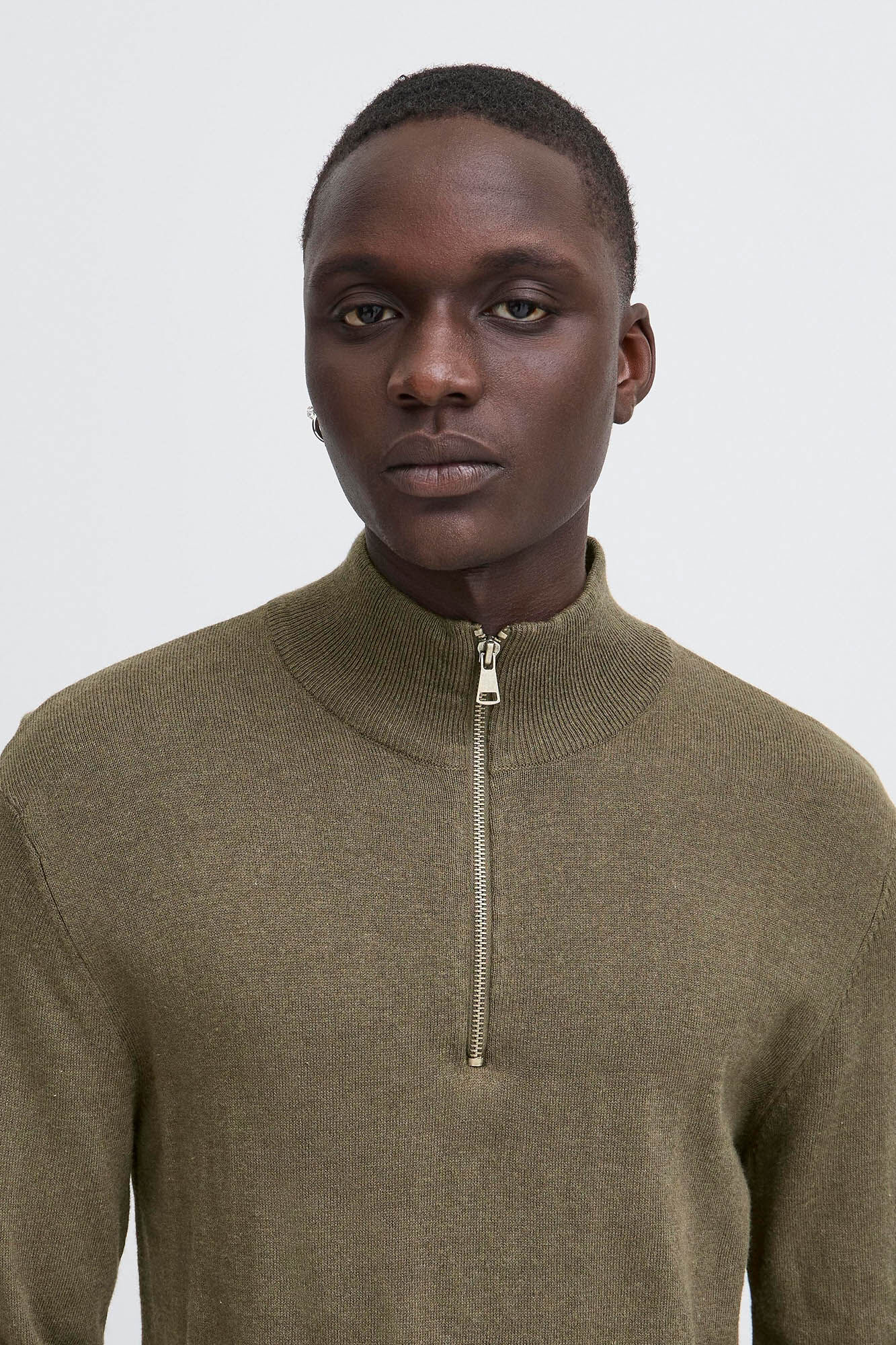 Blend Jersey cuello alto