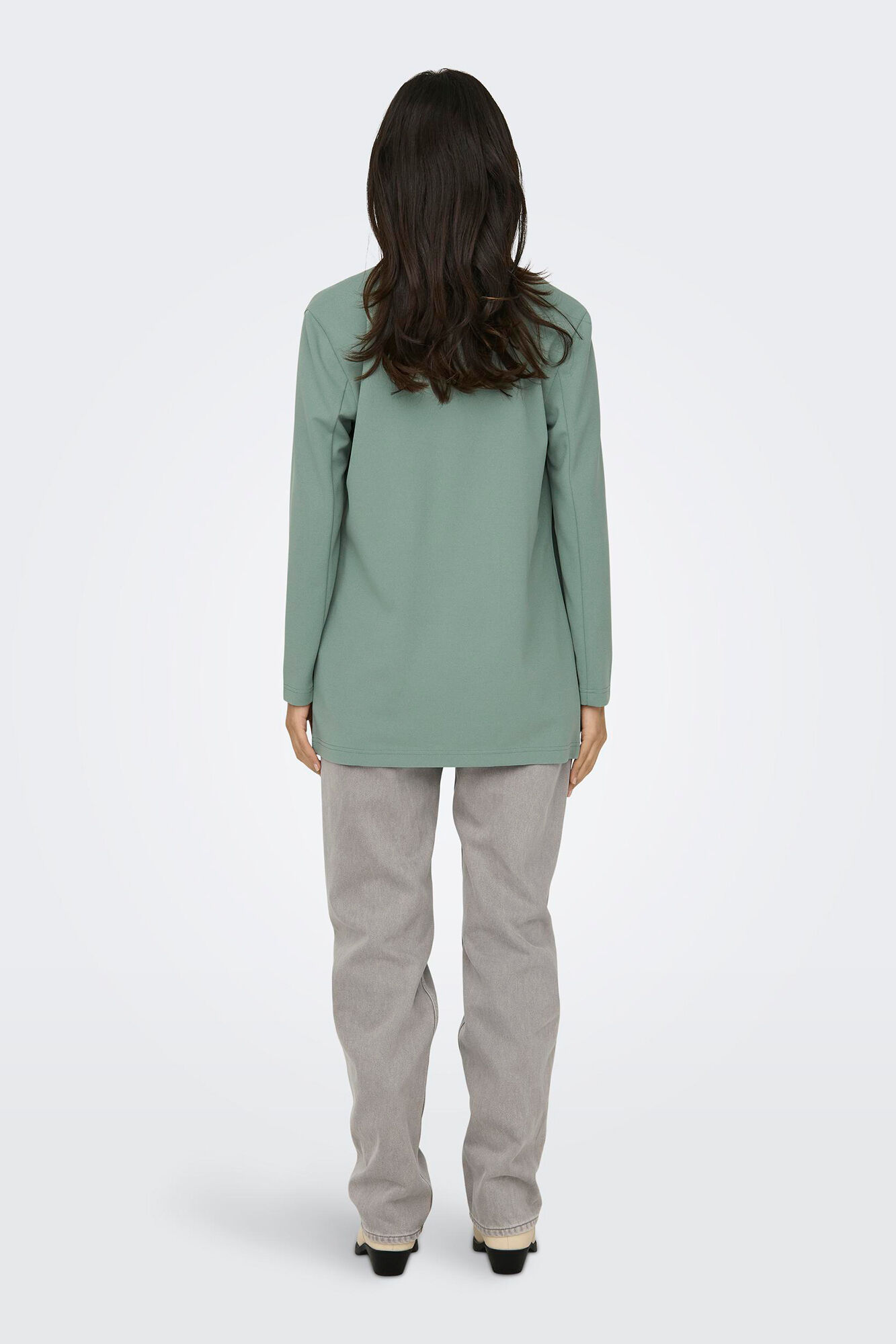 JDY Blazer fluida con manga larga