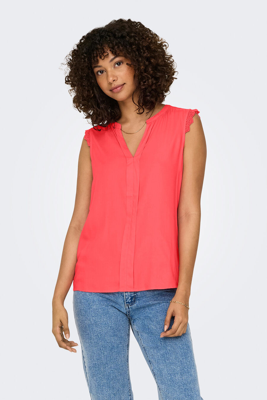 Blusa regular fit sin mangas