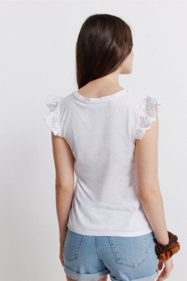 Springfield Camiseta volantes bordado suizo blanco