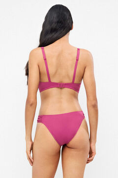 Gisela Cueca de biqu&iacute;ni cl&aacute;ssica