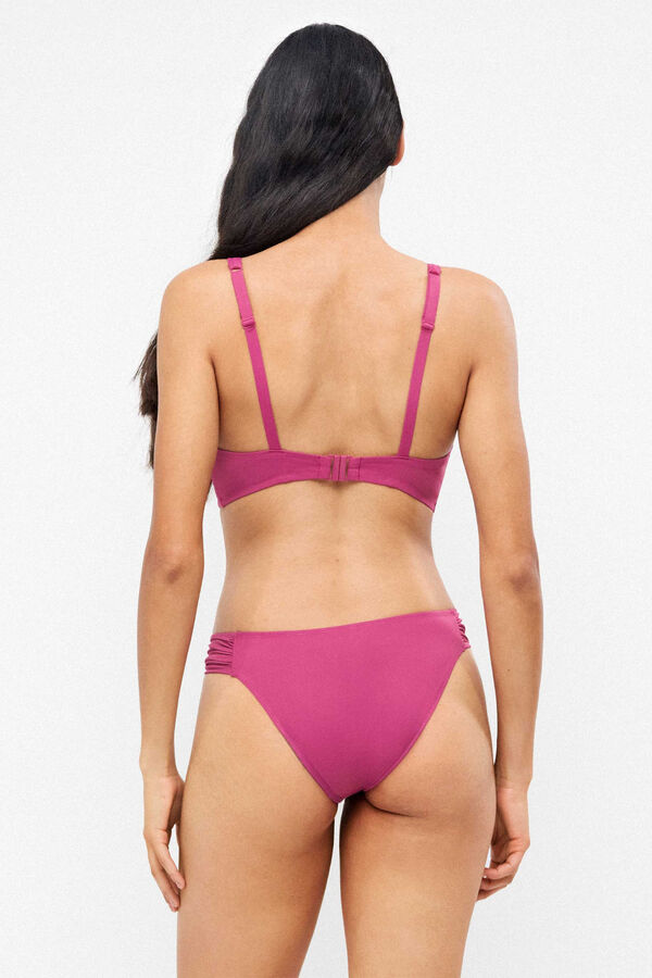 Gisela Braga bikini cl&aacute;sica morado/lila