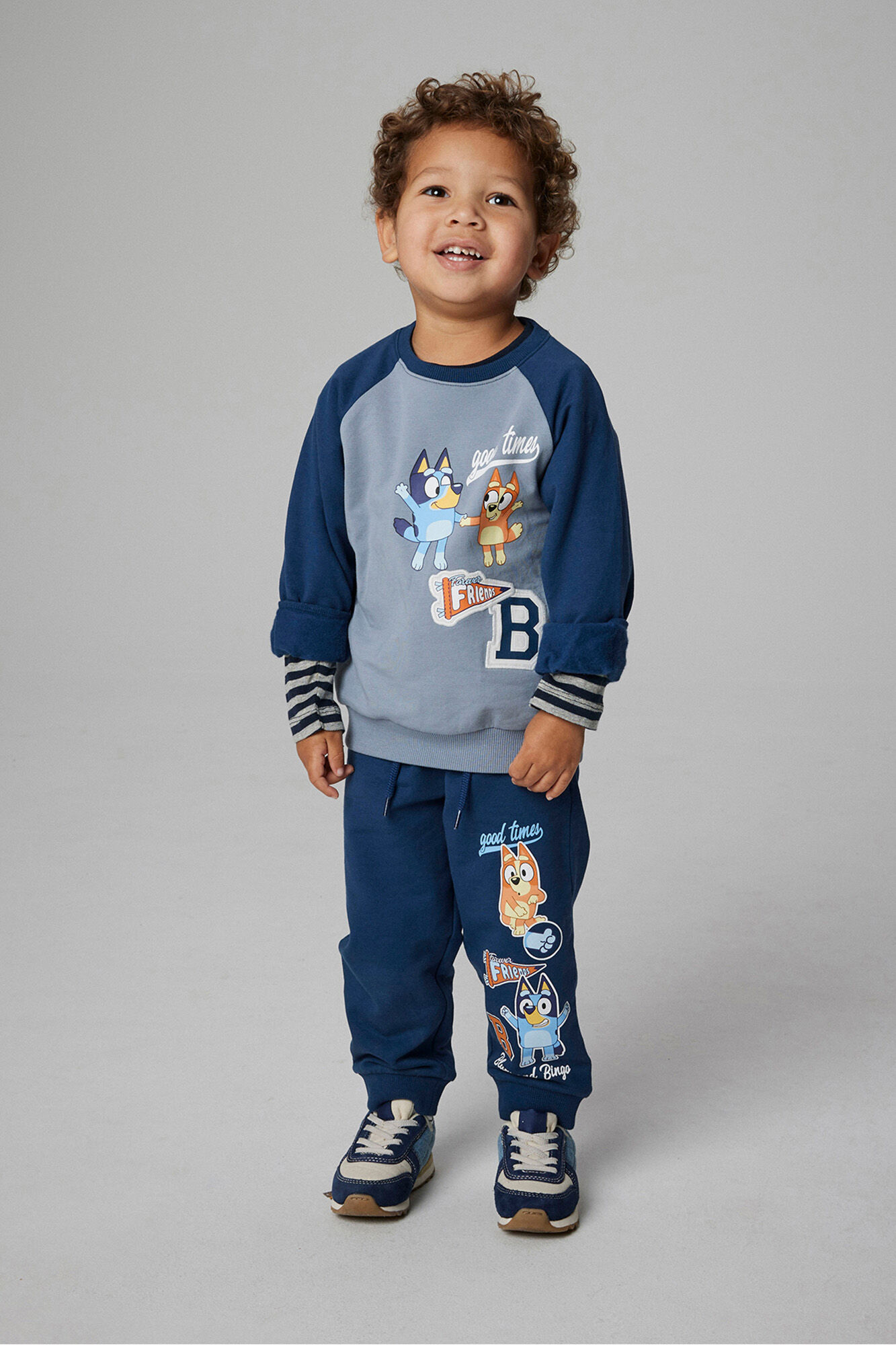 Name it Cal&ccedil;a de menino azul